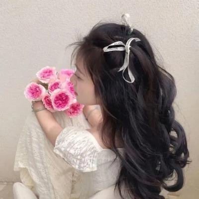 无名夫人 封面