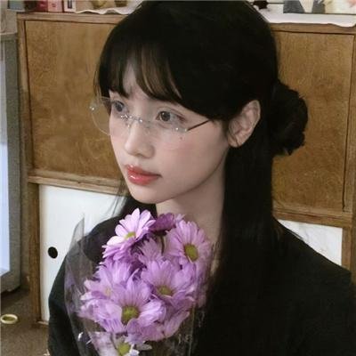 利马来的莉娜 封面